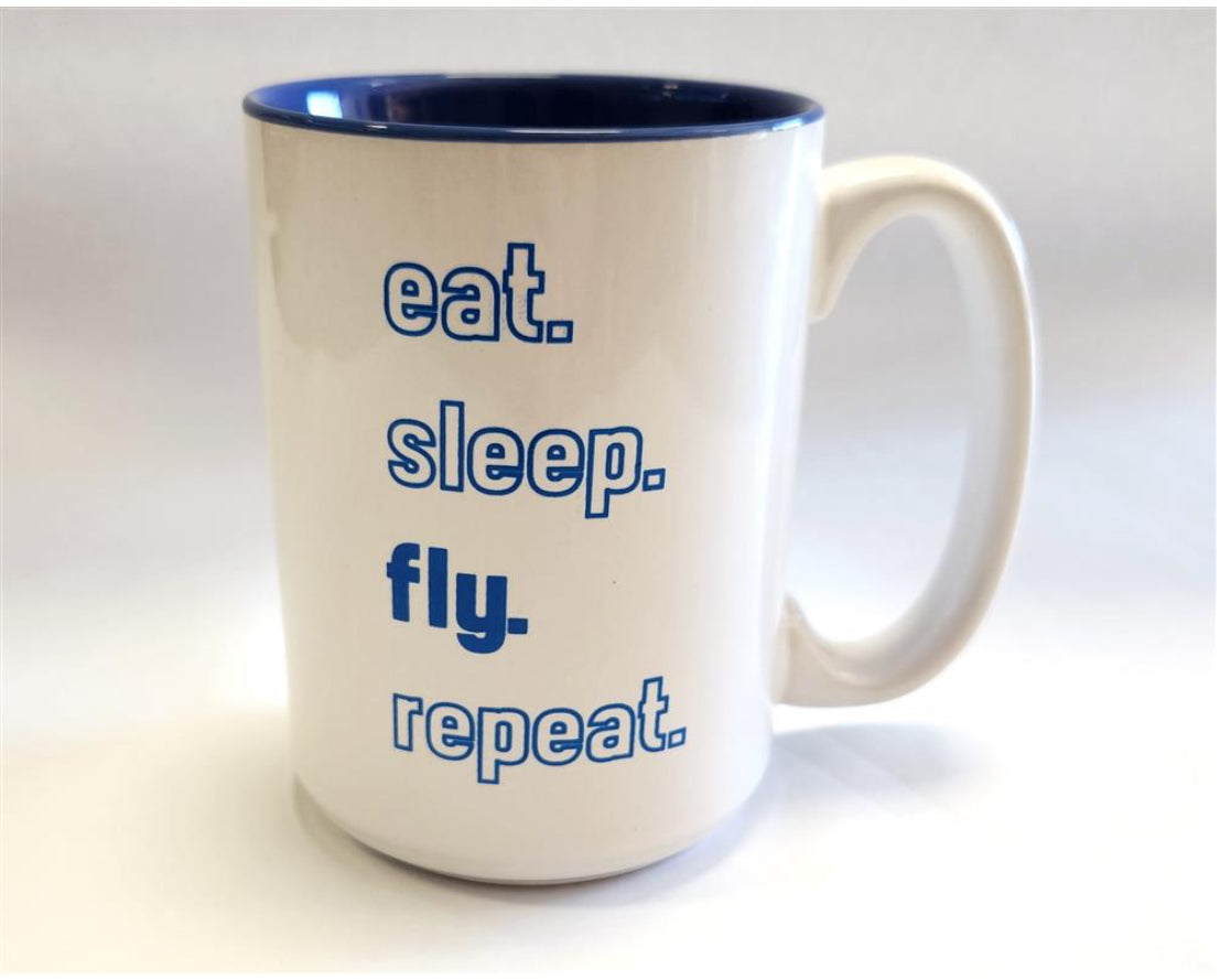 TAZA EAT SLEEP FLY REPEAT  BLANCO