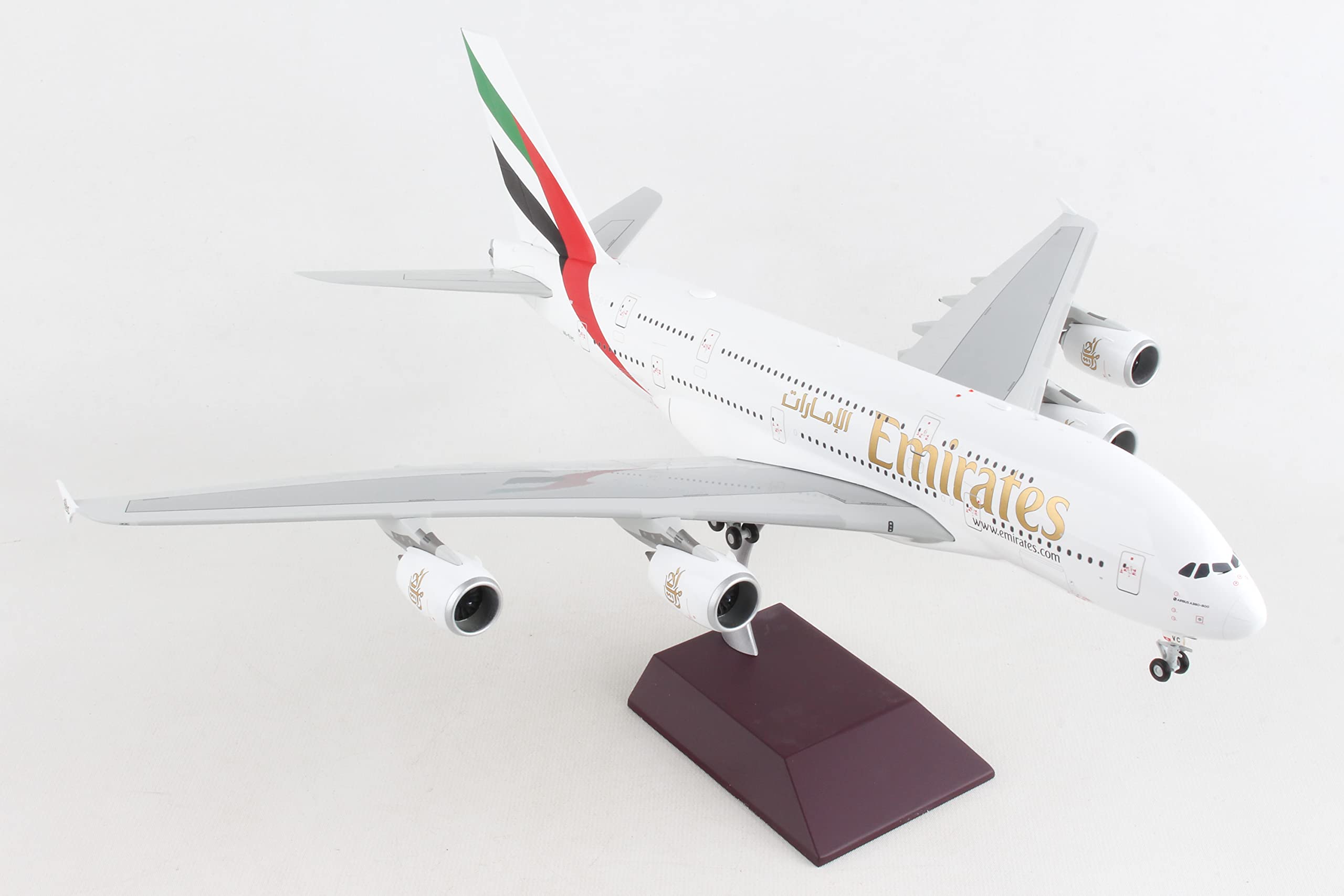 AVION A ESCALA EMIRATES A380 1:130