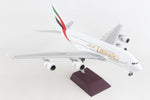 Load image into Gallery viewer, AVION A ESCALA EMIRATES A380 1:130
