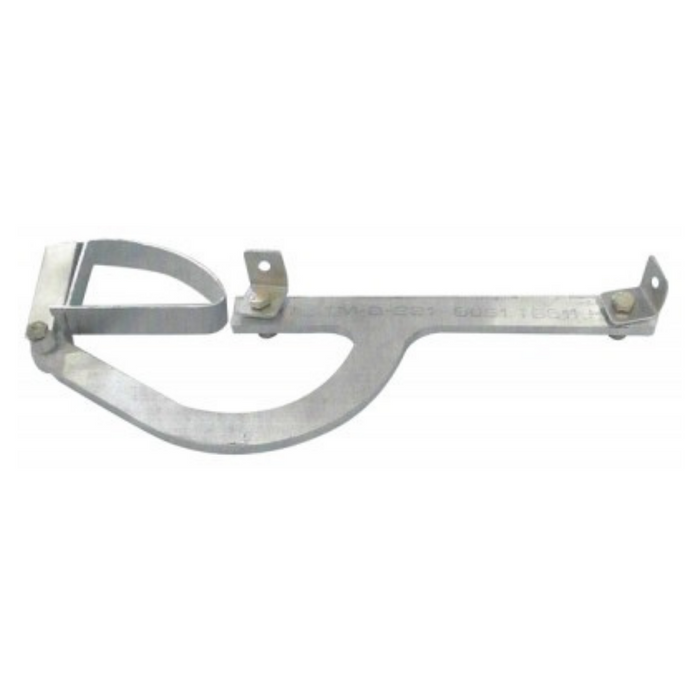 D & E PIPER TYPE FLAP OR AILERON HINGE ASSEMBLY