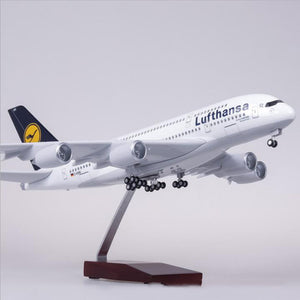 AVION A ESCALA LUFTHANSA A380 1:130