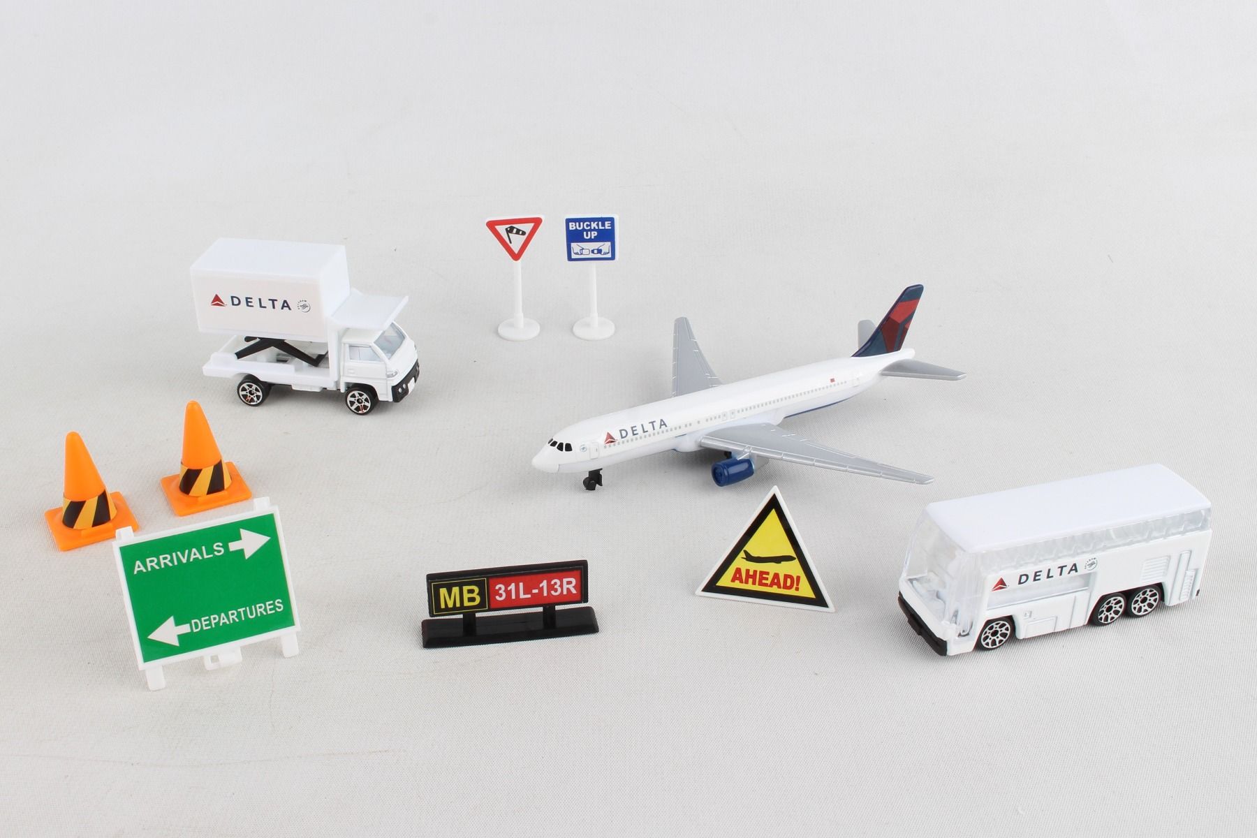 Delta Airlines Playset - Sky Crew PTY